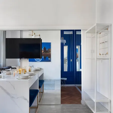 Elite Historic Center *